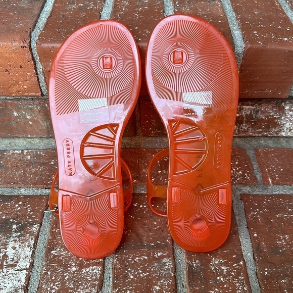Katy Perry Women's The Geli Stud Thong in Star Fish Fiery Orange Size 7 - Picture 6 of 8